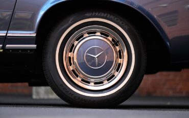 Mercedes-Benz-SL-Class-1968-22