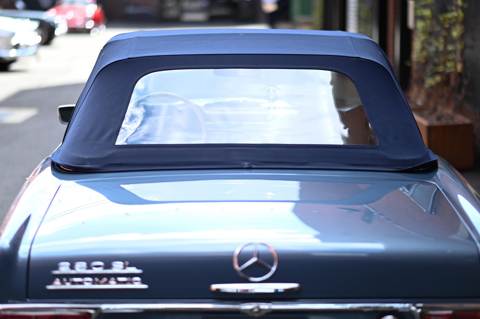 Mercedes-Benz-SL-Class-1968-39