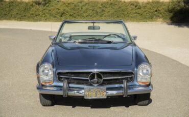 Mercedes-Benz-SL-Class-1968-Convertible-7