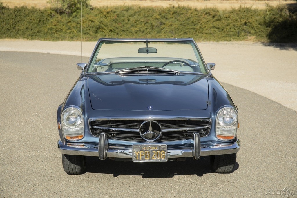 Mercedes-Benz-SL-Class-1968-Convertible-7