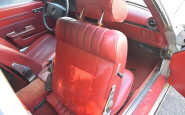 Mercedes-Benz-SL-Class-1971-Convertible-19