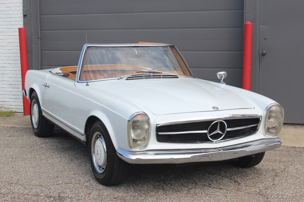 Mercedes-Benz-SL-Class-1971-Convertible