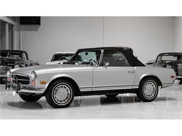 Mercedes-Benz-SL-Class-1971-Roadster-1