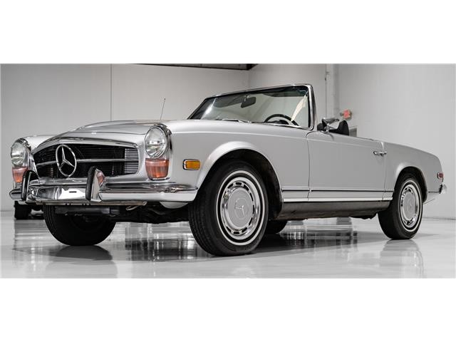 Mercedes-Benz-SL-Class-1971-Roadster-11