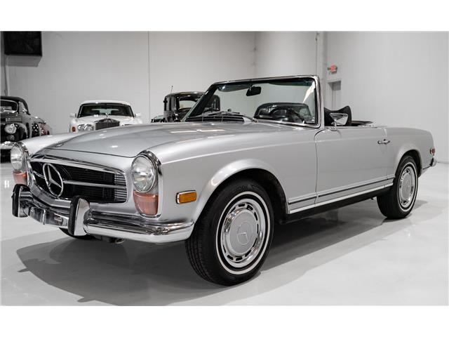 Mercedes-Benz-SL-Class-1971-Roadster-3