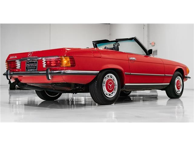 Mercedes-Benz-SL-Class-1972-Roadster-13