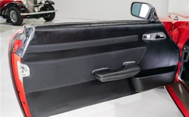 Mercedes-Benz-SL-Class-1972-Roadster-15
