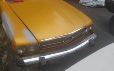 Mercedes-Benz-SL-Class-1975-Convertible-22