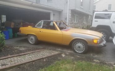 Mercedes-Benz-SL-Class-1975-Convertible
