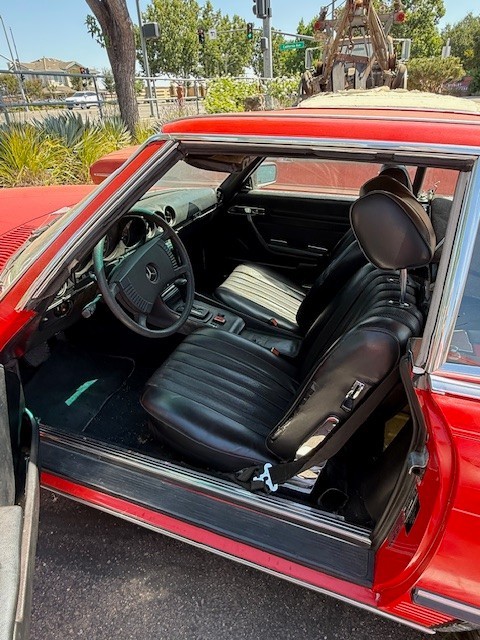 Mercedes-Benz-SL-Class-1977-Convertible-10