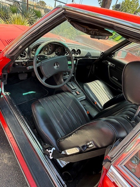 Mercedes-Benz-SL-Class-1977-Convertible-11
