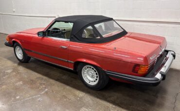Mercedes-Benz-SL-Class-1977-Convertible-11