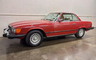 Mercedes-Benz-SL-Class-1977-Convertible-13