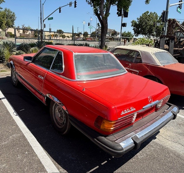 Mercedes-Benz-SL-Class-1977-Convertible-2