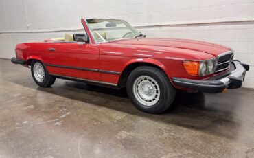 Mercedes-Benz-SL-Class-1977-Convertible-22