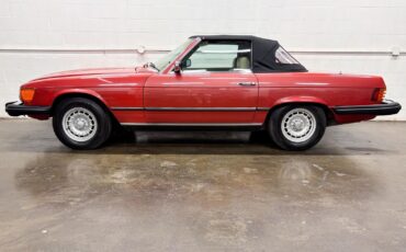 Mercedes-Benz-SL-Class-1977-Convertible-6