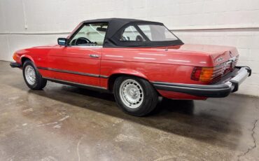 Mercedes-Benz-SL-Class-1977-Convertible-8