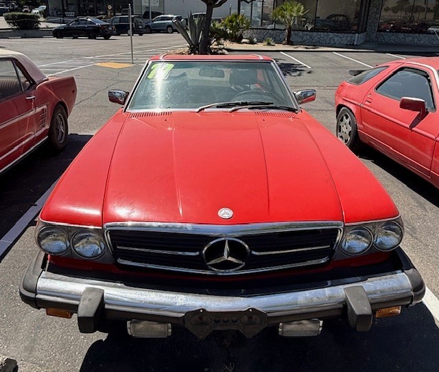 Mercedes-Benz-SL-Class-1977-Convertible-9