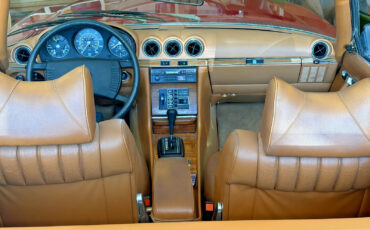 Mercedes-Benz-SL-Class-1978-Convertible-5