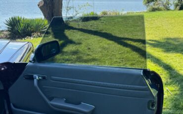 Mercedes-Benz-SL-Class-1981-Convertible-11