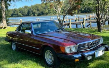 Mercedes-Benz-SL-Class-1981-Convertible-25