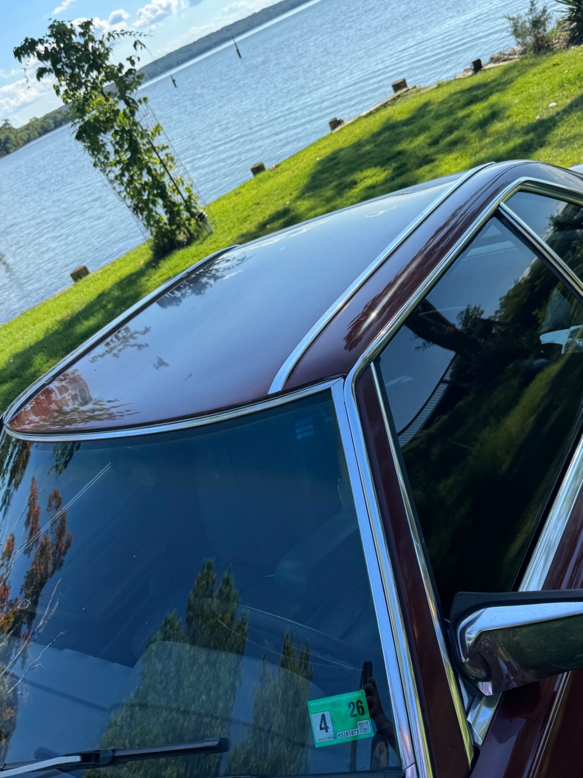 Mercedes-Benz-SL-Class-1981-Convertible-28