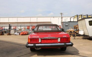 Mercedes-Benz-SL-Class-1981-Convertible-3