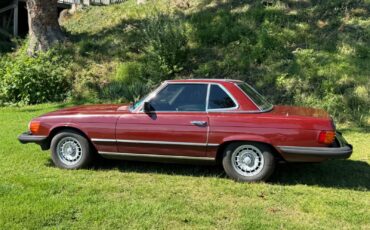Mercedes-Benz-SL-Class-1981-Convertible-8
