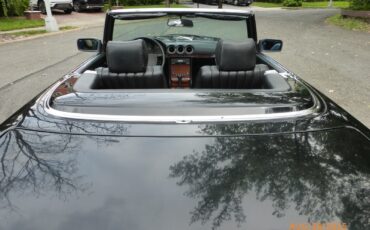 Mercedes-Benz-SL-Class-1982-Convertible-11