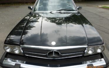 Mercedes-Benz-SL-Class-1982-Convertible-6