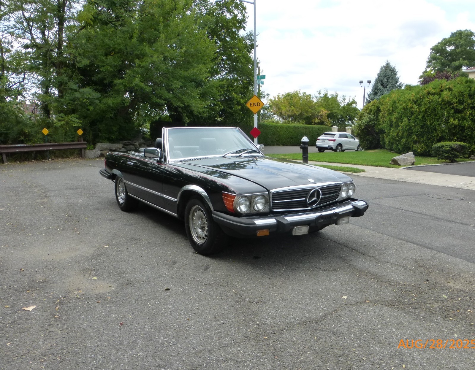 Mercedes-Benz-SL-Class-1982-Convertible