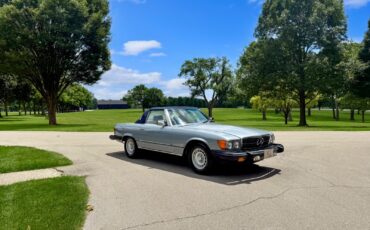 Mercedes-Benz-SL-Class-1983-Convertible-1