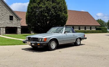 Mercedes-Benz-SL-Class-1983-Convertible-3