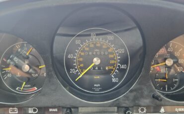 Mercedes-Benz-SL-Class-1984-Convertible-11