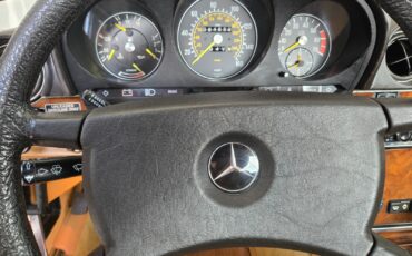 Mercedes-Benz-SL-Class-1984-Convertible-13