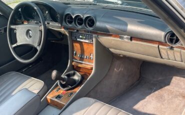 Mercedes-Benz-SL-Class-1984-Convertible-15