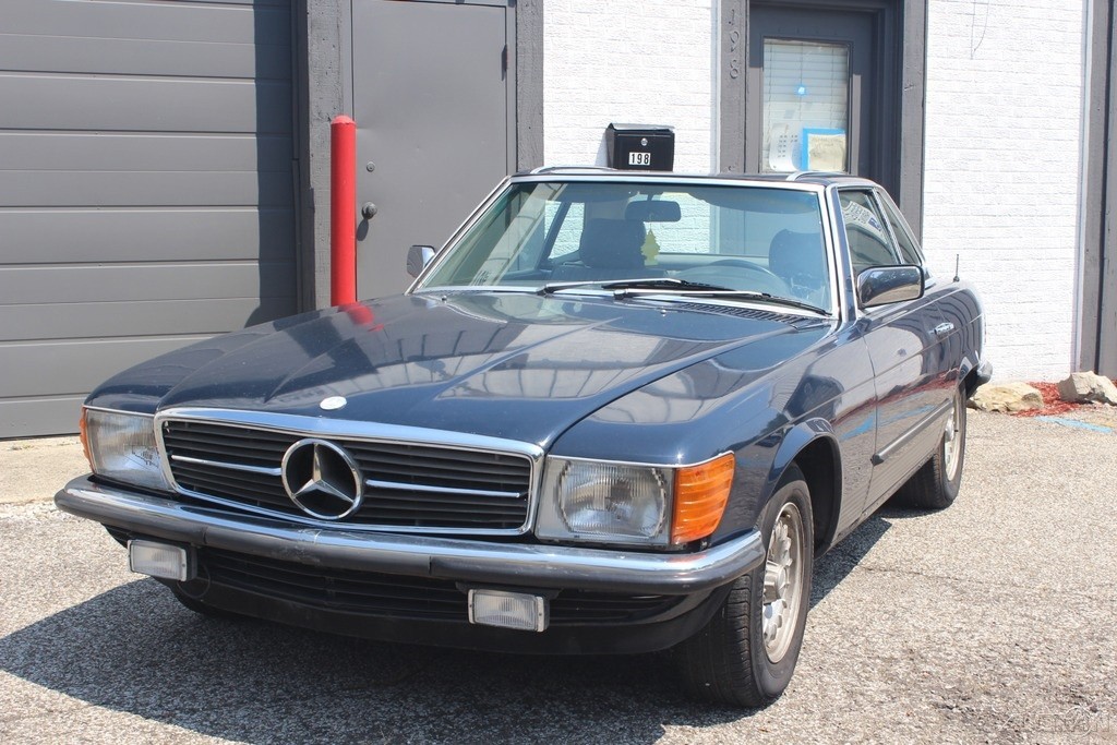 Mercedes-Benz-SL-Class-1984-Convertible-8