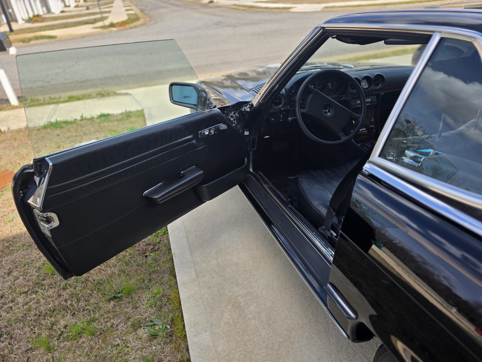 Mercedes-Benz-SL-Class-1985-Convertible-12