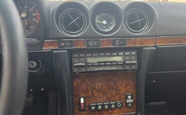Mercedes-Benz-SL-Class-1985-Convertible-14