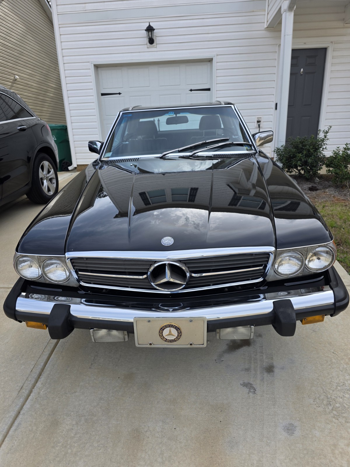 Mercedes-Benz-SL-Class-1985-Convertible