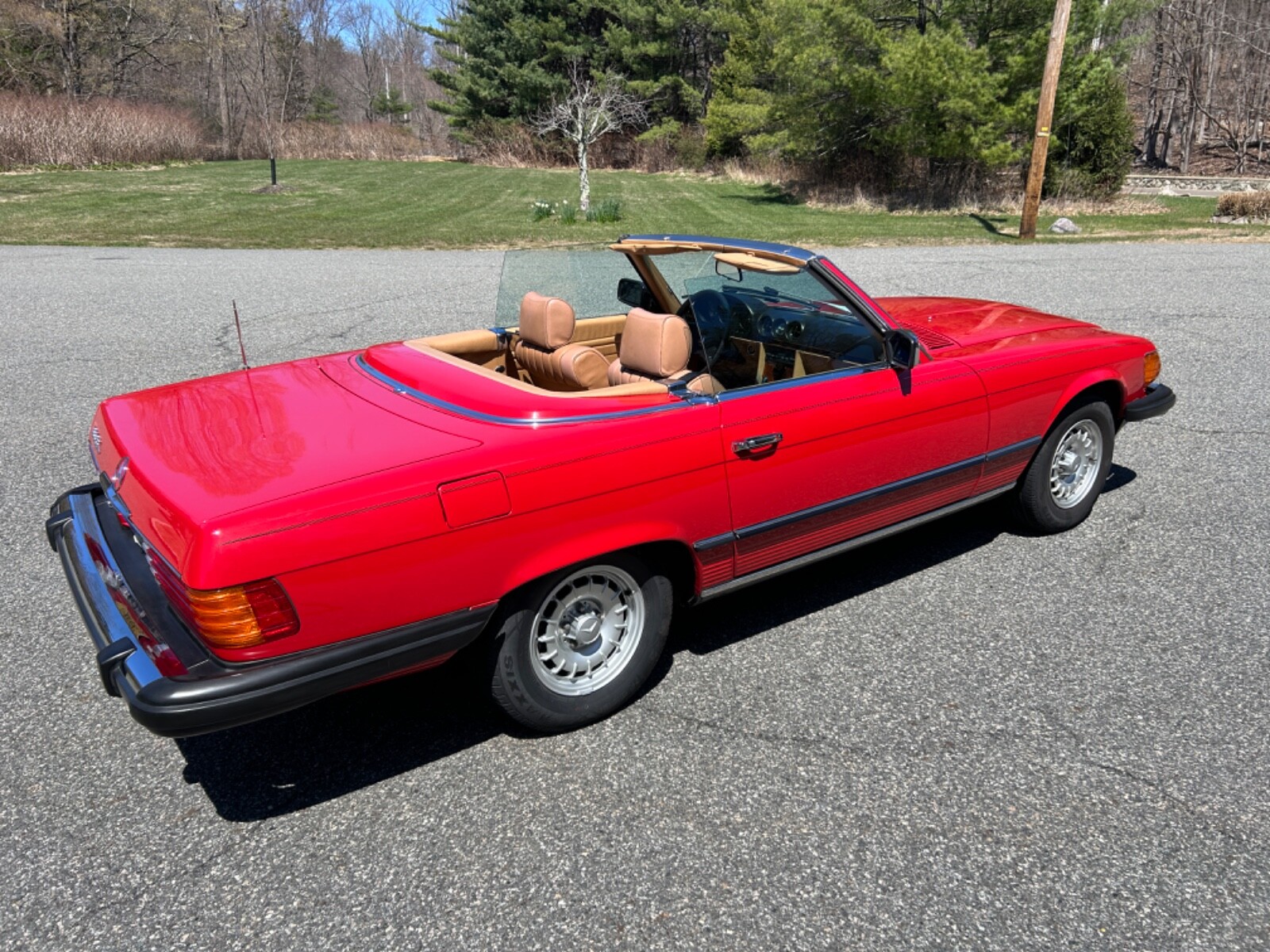 Mercedes-Benz-SL-Class-1985-Convertible-6