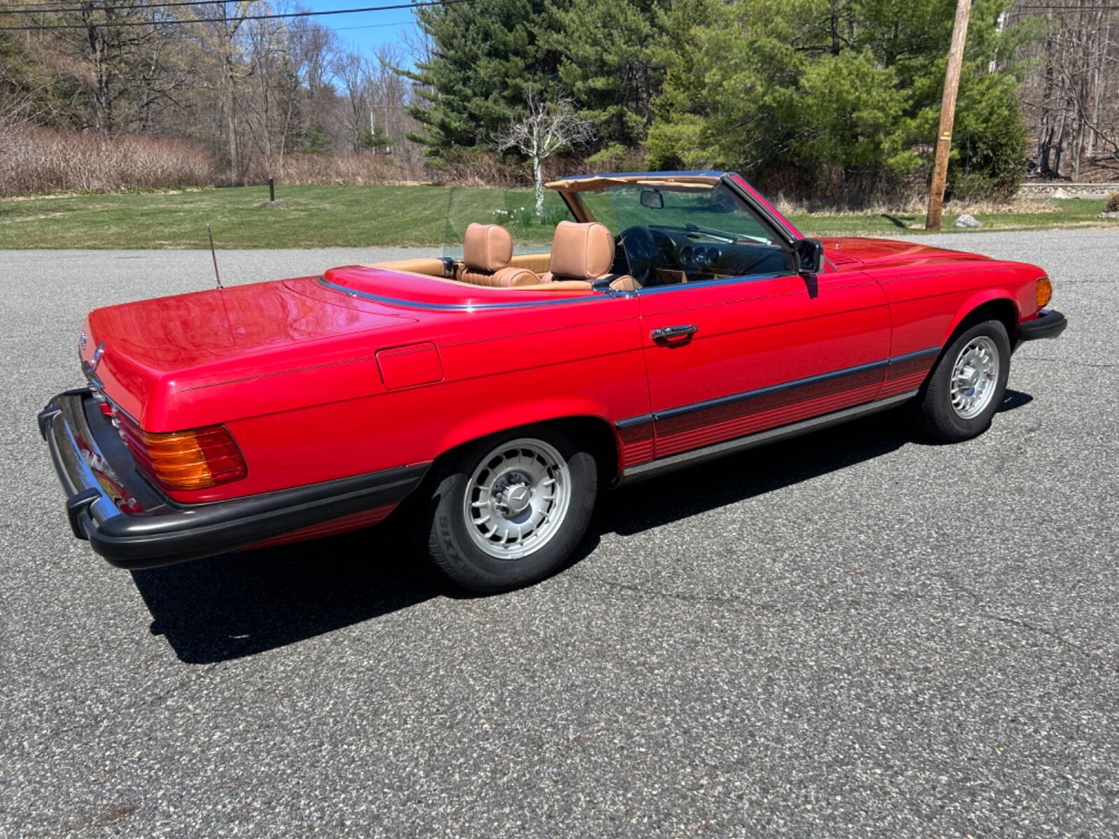 Mercedes-Benz-SL-Class-1985-Convertible-7