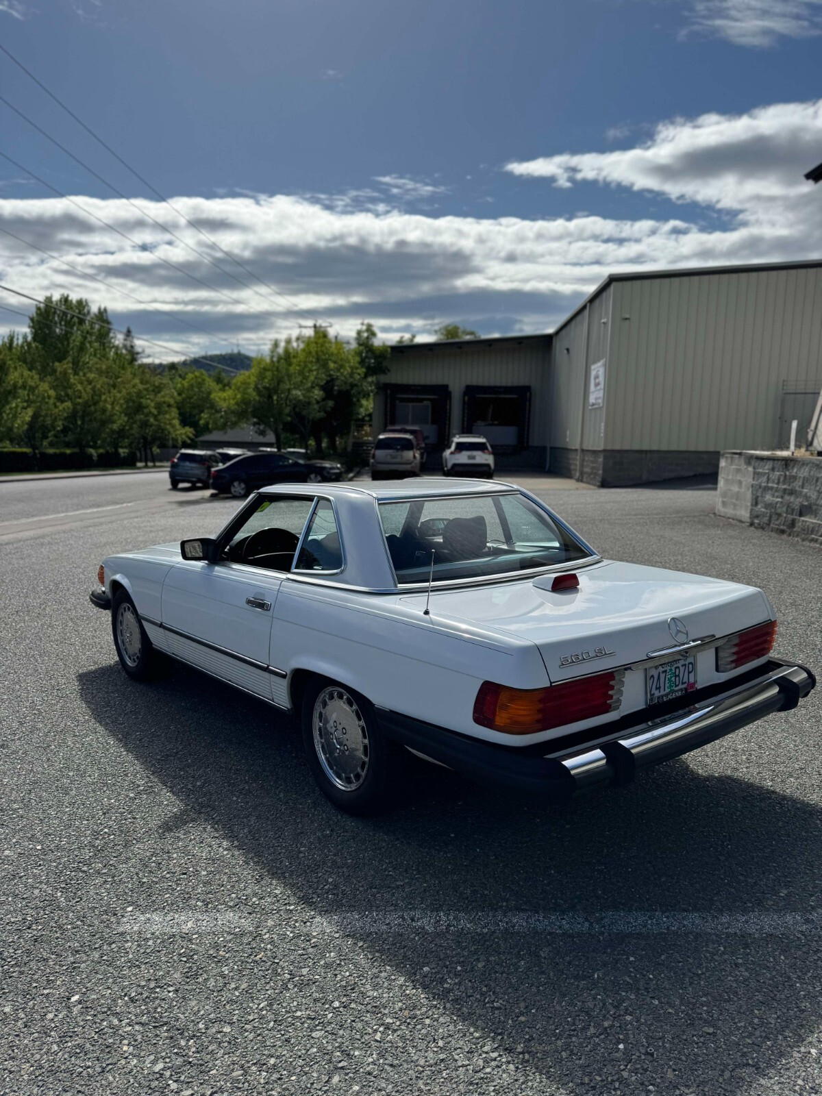 Mercedes-Benz-SL-Class-1986-Convertible-11
