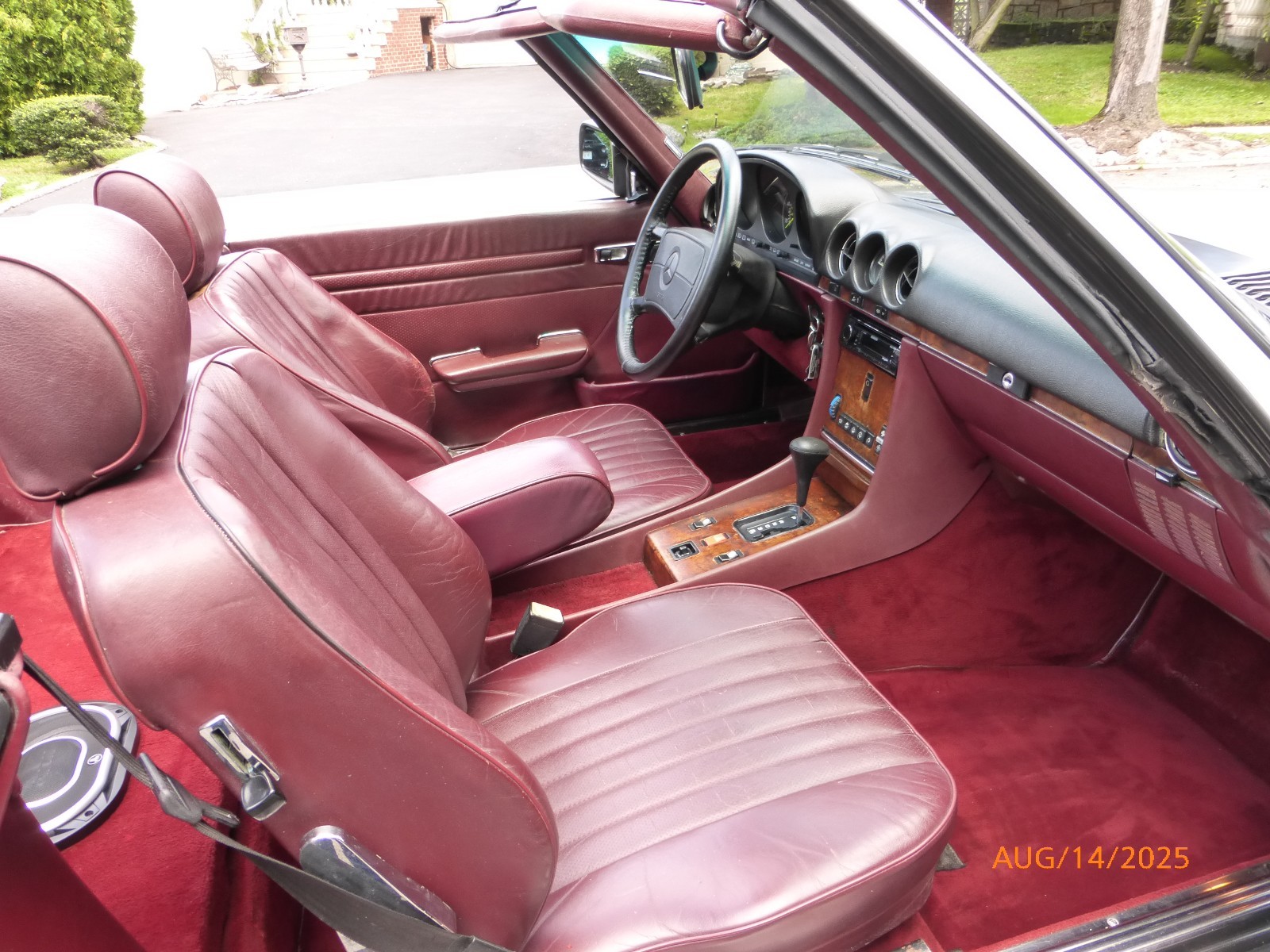 Mercedes-Benz-SL-Class-1986-Convertible-15