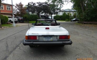 Mercedes-Benz-SL-Class-1986-Convertible-2