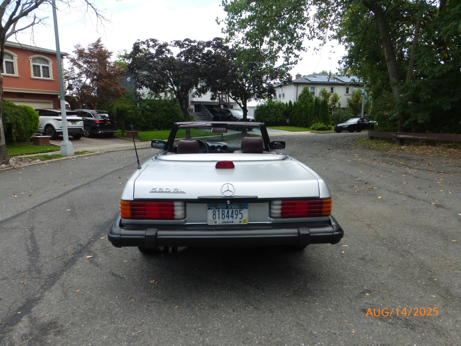 Mercedes-Benz-SL-Class-1986-Convertible-2