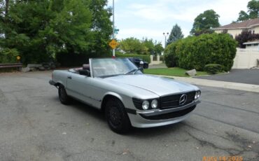 Mercedes-Benz-SL-Class-1986-Convertible-29