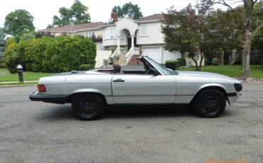 Mercedes-Benz-SL-Class-1986-Convertible-3