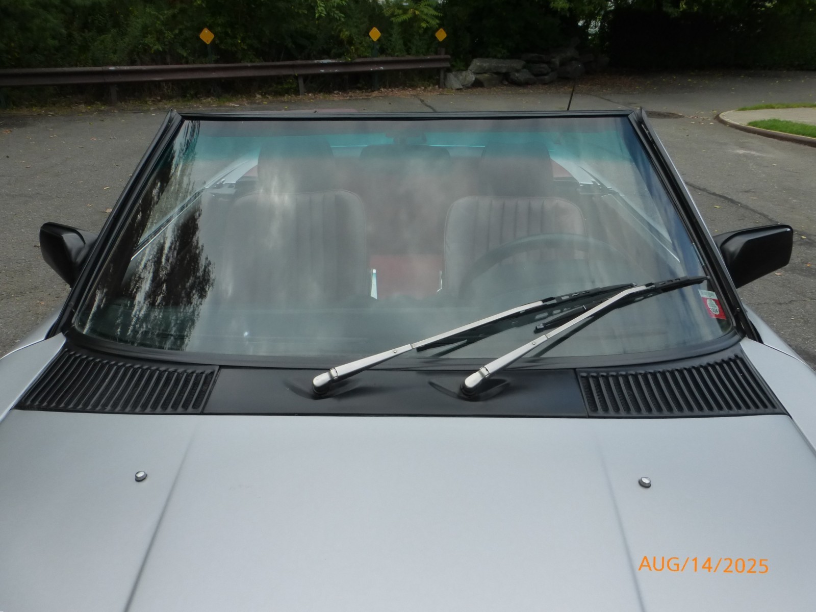 Mercedes-Benz-SL-Class-1986-Convertible-6