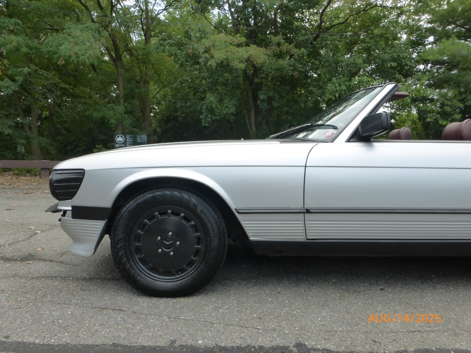 Mercedes-Benz-SL-Class-1986-Convertible-7